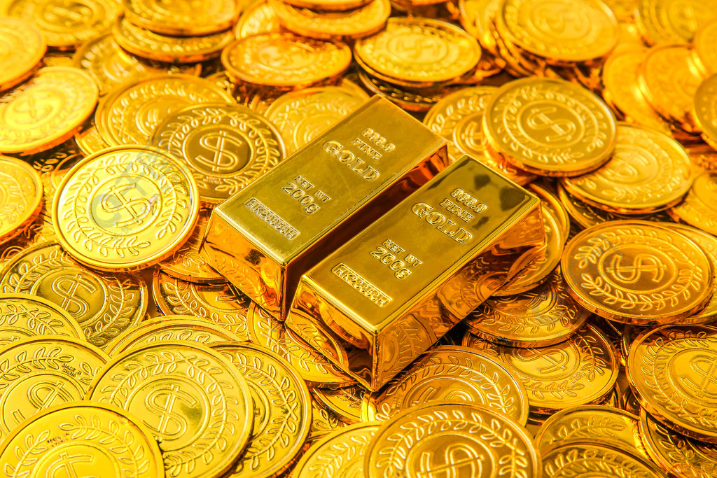 聚焦关税与地缘，金银晚盘震荡区间交易策略全解析